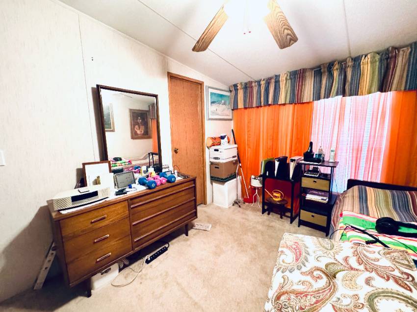 169 Lake Michigan Drive a Mulberry, FL Mobile or Manufactured Home for Sale